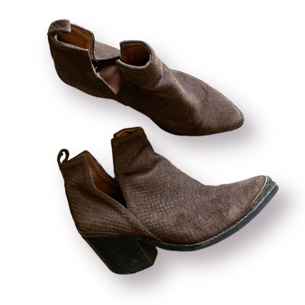 Jeffrey Campbell ‘Cromwell’ brown cowboy ankle boots size 7